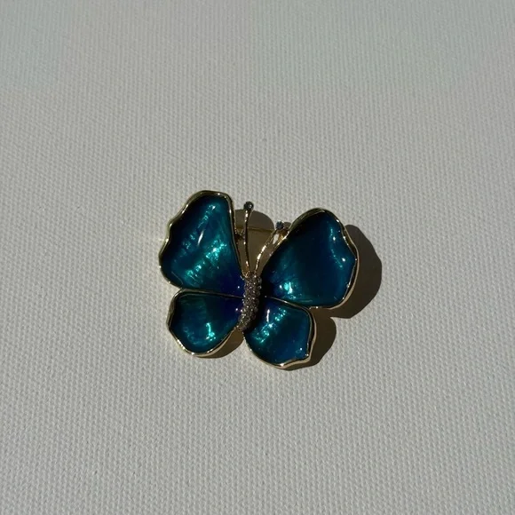 Brooch Blue Butterfly Pin, Elegant Statement Jewelry - Picture 8 of 9